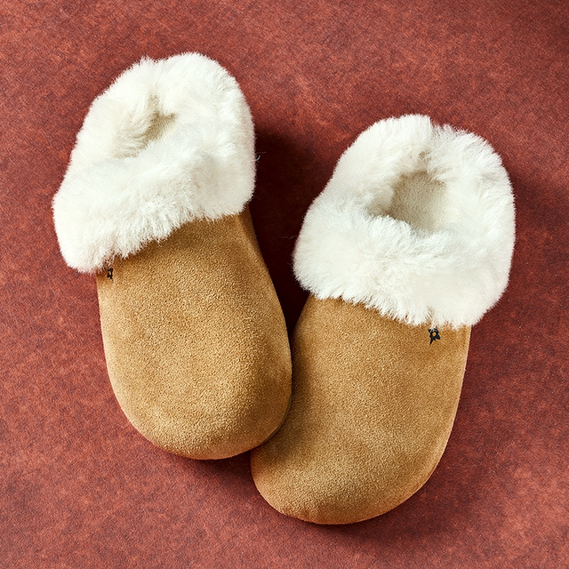 Wander around thick sole increased cowhide suede plus velvet Birkenstock shoes retro casual lazy hair slippers for women Wander around thick sole increased cowhide suede plus velvet Birkenstock shoes retro casual lazy hair slippers for women