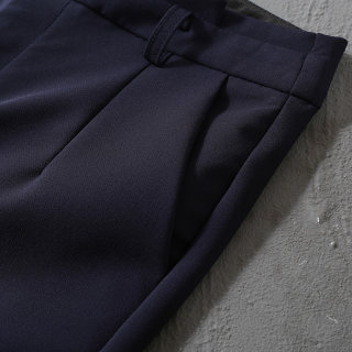 Easy to wear and care! No ironing! Small trousers Easy to wear and care! No ironing! Small trousers