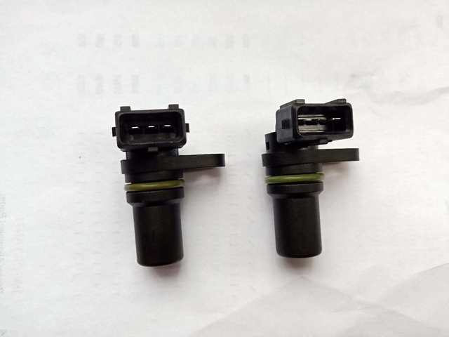 Nanyue Hengyang single-body pump camshaft position sensor CG2201-01 Hansheng original factory A3602130-60D 
Nanyue Hengyang single-body pump camshaft position sensor CG2201-01 Hansheng original factory A3602130-60D