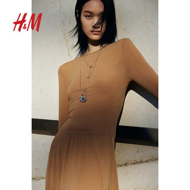 HM women's skirt 2025 autumn new loose elastic waist high waist simple A-line mid-length skirt 1264874 
HM women's skirt 2025 autumn new loose elastic waist high waist simple A-line mid-length skirt 1264874