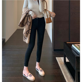 AMR UU slim black pants, high-waisted, stretchy, comfortable, butt-lifting, slim-fitting leggings for women, new autumn and winter styles AMR UU slim black pants, high-waisted, stretchy, comfortable, butt-lifting, slim-fitting leggings for women, new autumn and winter styles