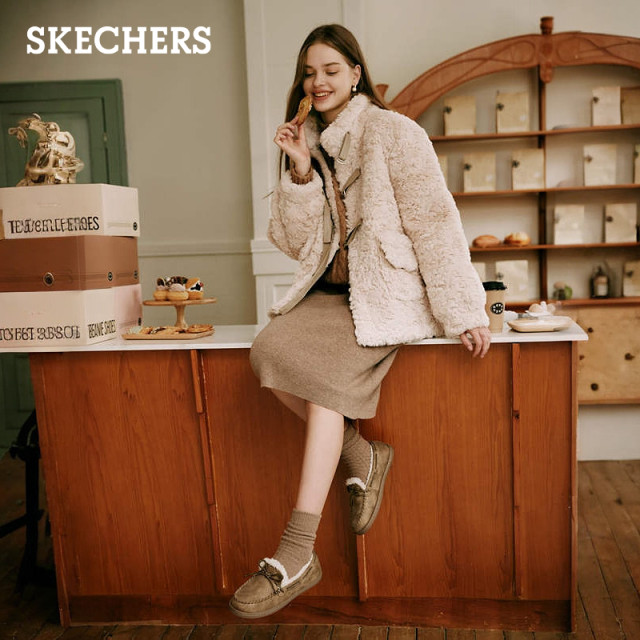 Skechers milk shoes winter women's shoes soft-soled bean shoes plus velvet warm furry shoes loafers flat shoes Skechers milk shoes winter women's shoes soft-soled bean shoes plus velvet warm furry shoes loafers flat shoes