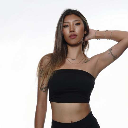 IAMYOYO versatile anti-falling tube top 360-degree package earth-tone high-elastic sports dance base with chest pad IAMYOYO versatile anti-falling tube top 360-degree package earth-tone high-elastic sports dance base with chest pad