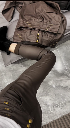 European products plus velvet leather pants for women in autumn and winter new style of grinding slimming and versatile high-waist coated imitation leather pants casual pants pencil pants European products plus velvet leather pants for women in autumn and winter new style of grinding slimming and versatile high-waist coated imitation leather pants casual pants pencil pants