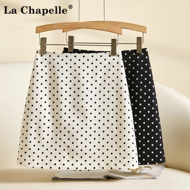 La Chapelle white polka dot short skirt for women 2025 summer high waist slim small A-line hip skirt 
La Chapelle white polka dot short skirt for women 2025 summer high waist slim small A-line hip skirt