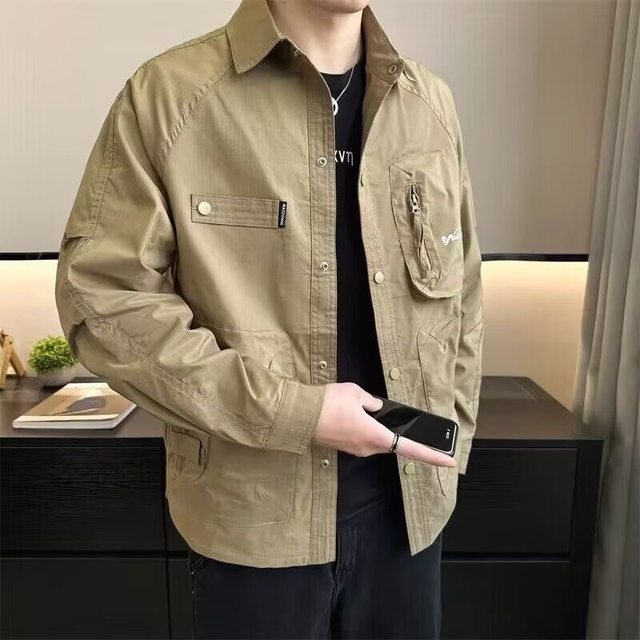 2025 new spring and autumn casual work jacket for men autumn trendy lapel tops large size multi-pocket men's jacket 
2025 new spring and autumn casual work jacket for men autumn trendy lapel tops large size multi-pocket men's jacket