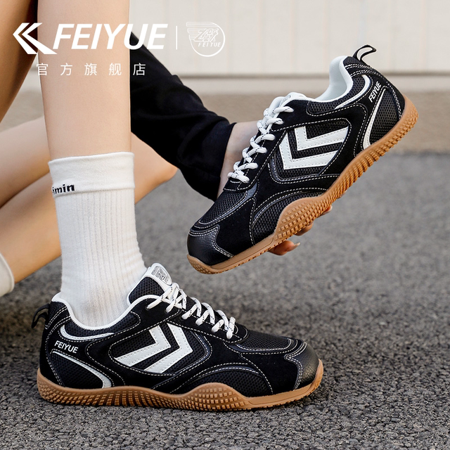 feiyue/feiyue women's shoes sports racing shoes women's 2025 autumn and winter new hot style retro versatile moral training shoes feiyue/feiyue women's shoes sports racing shoes women's 2025 autumn and winter new hot style retro versatile moral training shoes