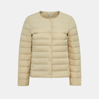 Women's short down dwarn inside shirts flying in the snow and fashion and leisure
 Women's short down dwarn inside shirts flying in the snow and fashion and leisure