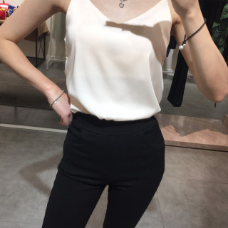 Spring and Autumn Thin Velvet Leggings Tight Nine-Point Elastic Feet 
Spring and Autumn Thin Velvet Leggings Tight Nine-Point Elastic Feet