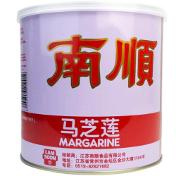 Nanshun Ma Zhilian Butter Margarine Edible Vegetable Butter Butter 2.25kg Dessert Catering Ma Zhilian Nanshun Ma Zhilian Butter Margarine Edible Vegetable Butter Butter 2.25kg Dessert Catering Ma Zhilian
