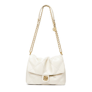 Ousina waffle cloud bag women's 2025 new bag women's armpit bag chain one shoulder crossbody small square bag 
Ousina waffle cloud bag women's 2025 new bag women's armpit bag chain one shoulder crossbody small square bag