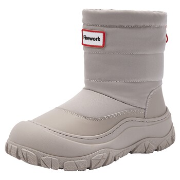 New fashion casual boots for women in winter 2025 
New fashion casual boots for women in winter 2025