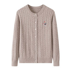 2025 new cashmere cardigan autumn and winter thickening 2025 new cashmere cardigan autumn and winter thickening