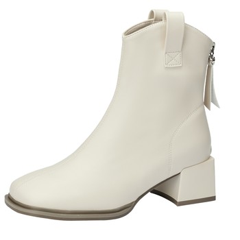 Gomeki high heel high-end Martin boots
 Gomeki high heel high-end Martin boots