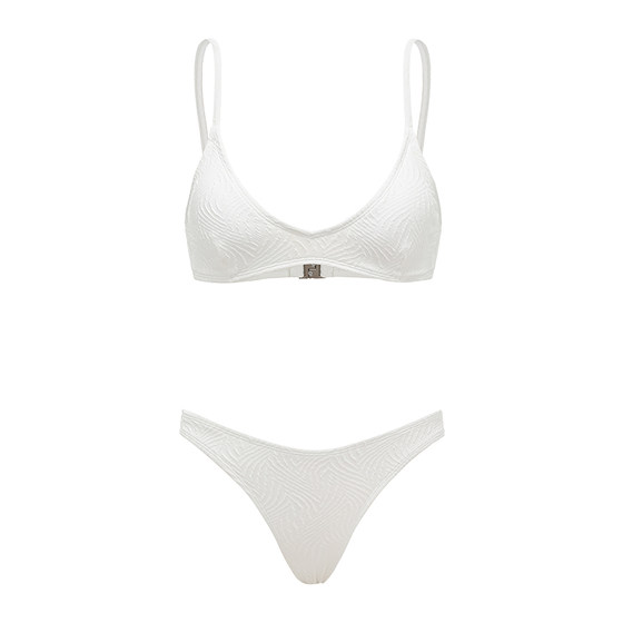 Yukari swim flagship store white split swimsuit women 2025 new high-end sensual bikini summer
Yukari swim flagship store white split swimsuit women 2025 new high-end sensual bikini summer