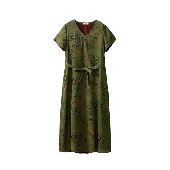 Spot silk fragrance cloud sao jacquard Chinese style dress 100% mulberry silk new Chinese V-neck A-line skirt summer
Spot silk fragrance cloud sao jacquard Chinese style dress 100% mulberry silk new Chinese V-neck A-line skirt summer