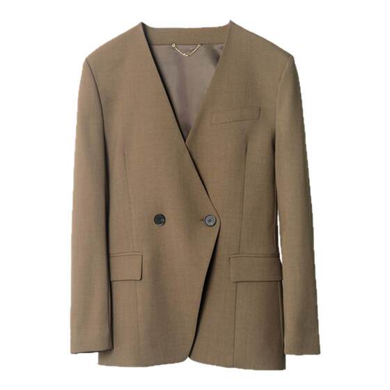 OFFIY-Very simple old money style early spring fashionable collarless silhouette double-breasted professional suit jacket for women in spring and summer new
OFFIY-Very simple old money style early spring fashionable collarless silhouette double-breasted professional suit jacket for women in spring and summer new