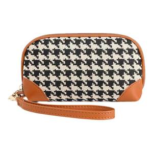 Houndstooth clutch women's bag temperament soft leather wallet handbag small bag simple versatile coupon bag 
Houndstooth clutch women's bag temperament soft leather wallet handbag small bag simple versatile coupon bag