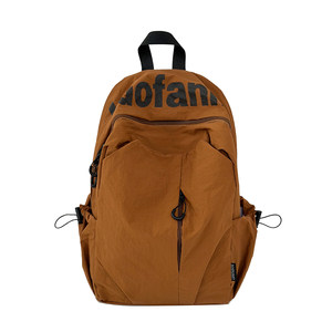 High-value schoolbag female high school student college lightweight and simple large capacity sports backpack outdoor travel backpack men 
High-value schoolbag female high school student college lightweight and simple large capacity sports backpack outdoor travel backpack men