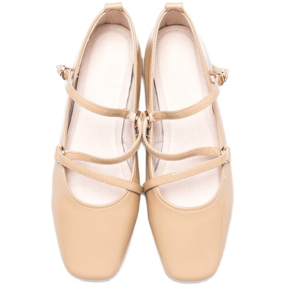 Qianbu Forest's head low heels of Mary Zhen shoes late wind and gentle flat single shoes children versatile fashion elegant
Qianbu Forest's head low heels of Mary Zhen shoes late wind and gentle flat single shoes children versatile fashion elegant