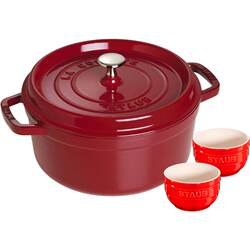 Staub French imported 22cm enamel pot for home use Staub French imported 22cm enamel pot for home use