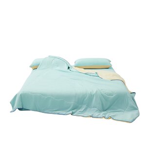 Luolai Life LOVO Le worm bedding cool quilt ice skin quilt antibacterial summer quilt air conditioner washable quilt 
Luolai Life LOVO Le worm bedding cool quilt ice skin quilt antibacterial summer quilt air conditioner washable quilt