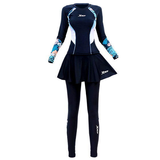 Xtep conservative swimsuit for women in 2025 new slim-splitting diving suit for belly-covering long sleeves trousers sun protection two-piece set Xtep conservative swimsuit for women in 2025 new slim-splitting diving suit for belly-covering long sleeves trousers sun protection two-piece set