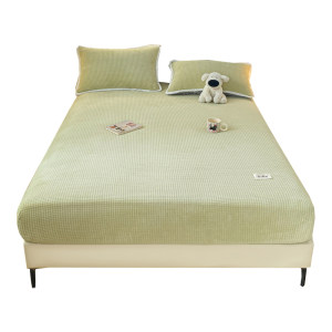 Class A milk velvet bed sheet single piece coral velvet tatami 1.35m bedspread mattress winter plus velvet thickening customization 
Class A milk velvet bed sheet single piece coral velvet tatami 1.35m bedspread mattress winter plus velvet thickening customization