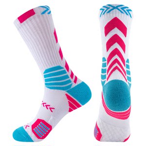 Men's basketball socks professional practical American elite towel bottom mid-tube ankle-protecting socks thickened anti-slip basketball socks 
Men's basketball socks professional practical American elite towel bottom mid-tube ankle-protecting socks thickened anti-slip basketball socks