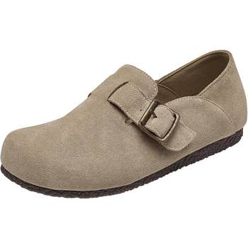 Ierkang, a flat-sole shoes
 Ierkang, a flat-sole shoes