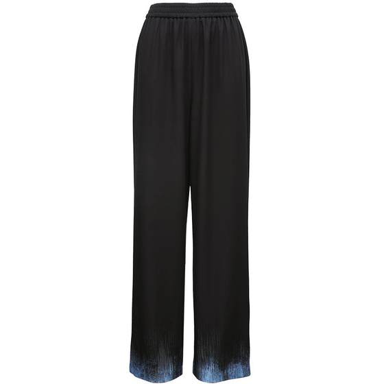 Vero Moda Outlet casual pants for women in autumn clearance simple commuting loose straight pants versatile and popular
Vero Moda Outlet casual pants for women in autumn clearance simple commuting loose straight pants versatile and popular