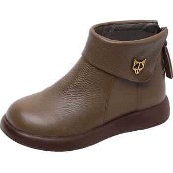 Lingfeng large size leather women's shoes are soft, comfortable and breathable
 Lingfeng large size leather women's shoes are soft, comfortable and breathable