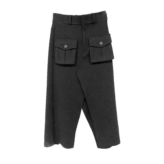 Napajia Spring 2025 new black design three-dimensional bag ribbed long skirt slit skirt women
Napajia Spring 2025 new black design three-dimensional bag ribbed long skirt slit skirt women