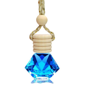 Car perfume pendant car aromatherapy car fragrance car ornament interior decoration supplies long-lasting light fragrance men 
Car perfume pendant car aromatherapy car fragrance car ornament interior decoration supplies long-lasting light fragrance men
