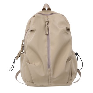 Korean version of high-value junior high school students leisure travel schoolbag female college students simple niche design backpack 
Korean version of high-value junior high school students leisure travel schoolbag female college students simple niche design backpack