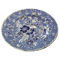Chinese and Western blue and white series bowls and dishes set underglaze color Chinese and Western blue and white series bowls and dishes set underglaze color