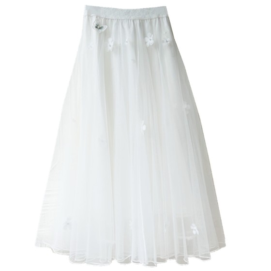 Beautiful ethereal white skirt for women in summer French elegant dreamy gauze skirt camellia pearl embroidered fairy skirt
Beautiful ethereal white skirt for women in summer French elegant dreamy gauze skirt camellia pearl embroidered fairy skirt
