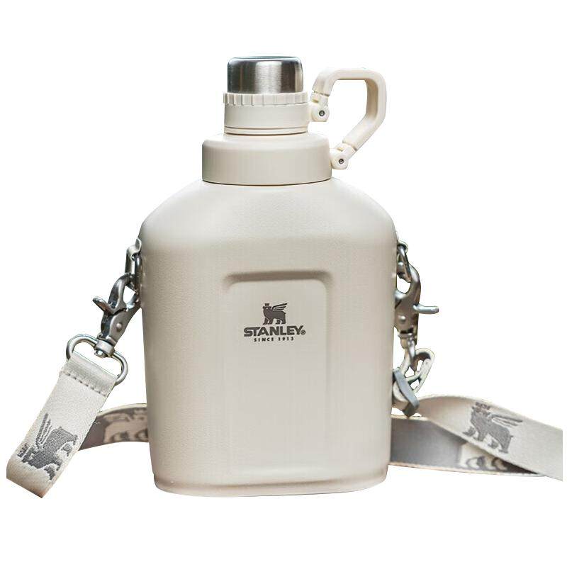 ขวดน้ำสแตนเลส Stanley ขนาด ลิตร แก้วย้อนยุคสำหรับกลางแจ้งพร้อม
