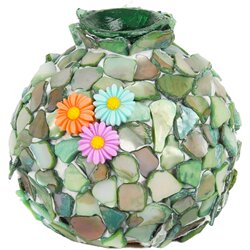 DIY shell vase production to pass the time DIY shell vase production to pass the time