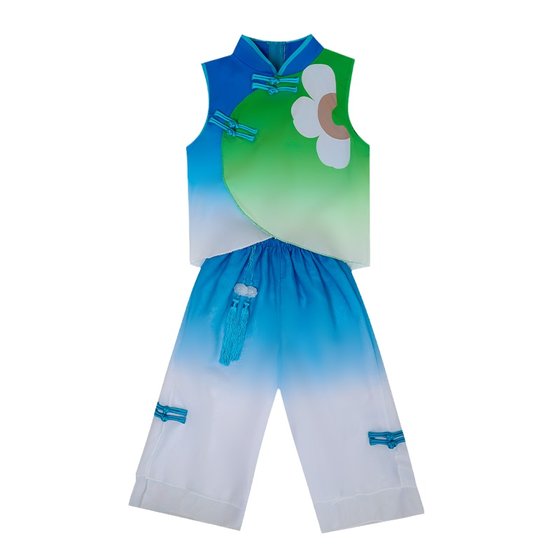 The summer night dance costumes of the childhood of June 1st, I want to have a small costume and a female costume and a palm-shaped fan.
The summer night dance costumes of the childhood of June 1st, I want to have a small costume and a female costume and a palm-shaped fan.