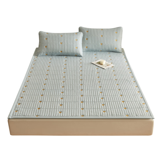 Class A mother and baby grade bed cover single-piece cotton mattress laying bottom four seasons universal thickened anti-slip sheets not to be displaced 
Class A mother and baby grade bed cover single-piece cotton mattress laying bottom four seasons universal thickened anti-slip sheets not to be displaced