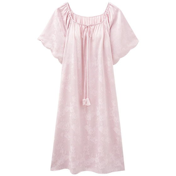 Mrs. Sili's ice silk nightgown for women's summer 2024 new style with chest pad summer temperament loose pajamas skirt
Mrs. Sili's ice silk nightgown for women's summer 2024 new style with chest pad summer temperament loose pajamas skirt