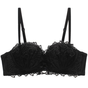 Six rabbits with black lace underwear for women with small breasts gathered to make them look thin without steel rings and thin bra for women 
Six rabbits with black lace underwear for women with small breasts gathered to make them look thin without steel rings and thin bra for women