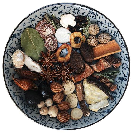 Complete combination of aniseed spices and seasonings, hot pot spices, bulk seasonings, brine recipes, secret spice packs
Complete combination of aniseed spices and seasonings, hot pot spices, bulk seasonings, brine recipes, secret spice packs