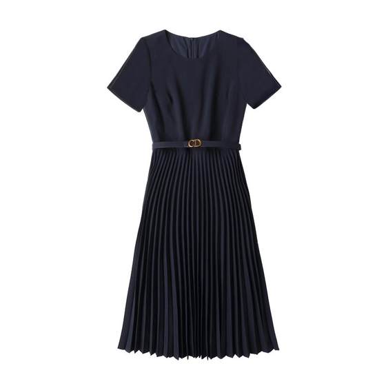 2025 summer new lady wear slim and slim A-line pleated skirt short-sleeved mid-length navy blue dress
2025 summer new lady wear slim and slim A-line pleated skirt short-sleeved mid-length navy blue dress