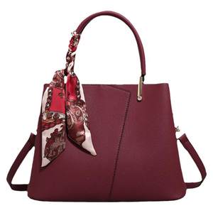 Mom bag Married middle-aged ladies shoulder bag crossbody bag atmospheric mother-in-law wedding handbag high-end wedding bag 
Mom bag Married middle-aged ladies shoulder bag crossbody bag atmospheric mother-in-law wedding handbag high-end wedding bag