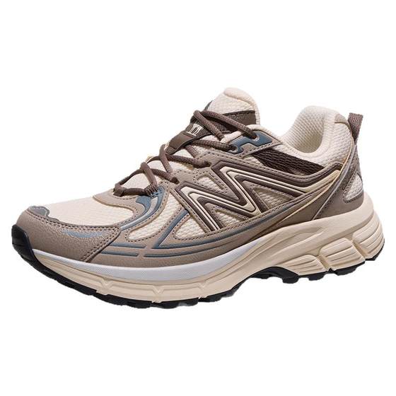 Wang Junkai's same style as Camel Panlong 3 generations outdoor men's autumn new men's shoes breathable thick-soled mountaineering hiking shoes Wang Junkai's same style as Camel Panlong 3 generations outdoor men's autumn new men's shoes breathable thick-soled mountaineering hiking shoes