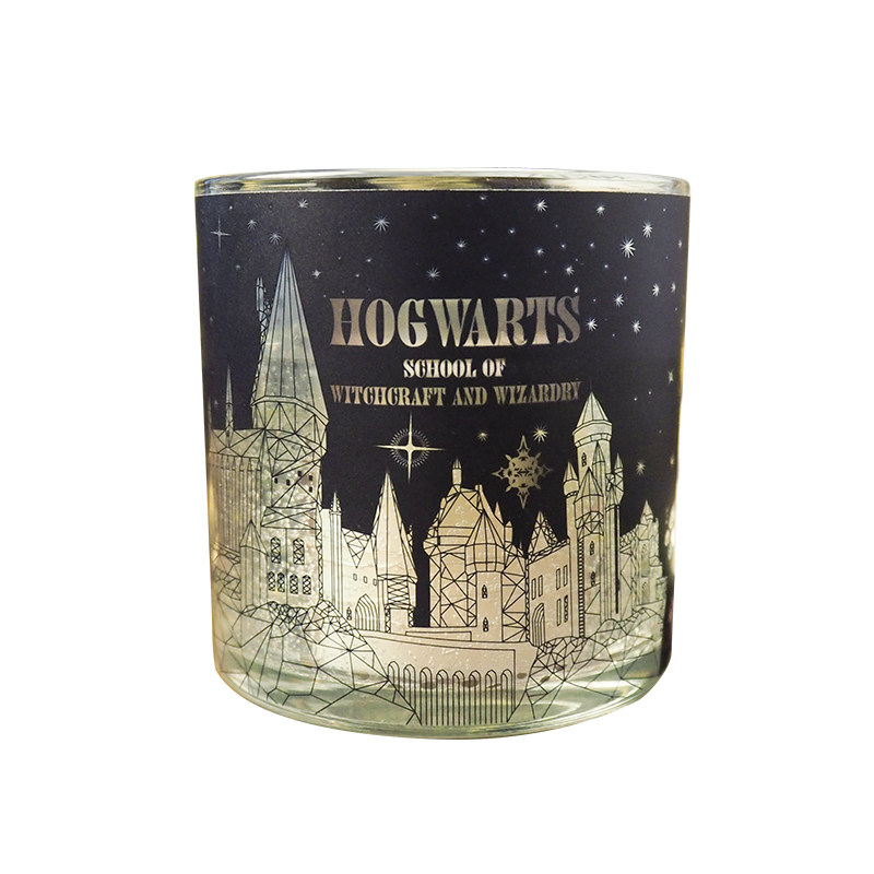 ハリーポッター　ホグワーツ城　ライト ハリーポッター ホグワーツ城 ライト USJのホグワーツ城のライトアップ