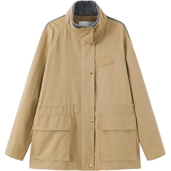 URLAZH Youlan autumn new casual loose cool work style denim splicing windbreaker jacket for women
URLAZH Youlan autumn new casual loose cool work style denim splicing windbreaker jacket for women