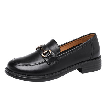 Women's shoes Red dragonfly head leather loafers 
Women's shoes Red dragonfly head leather loafers